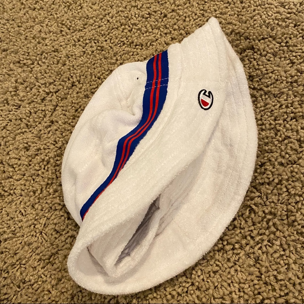 Simple hat